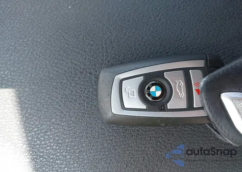 2015 BMW X3 xDrive28I z USA, uszkodzony, nr VIN 5UXWX9C50F0D57447